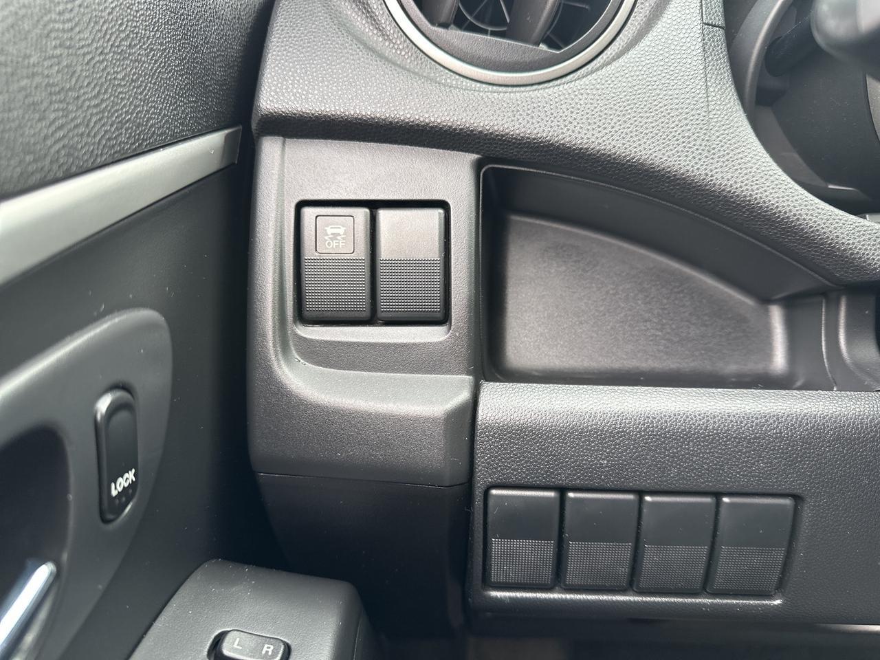 2015 MAZDA Mazda5 Sport Chantilly VA