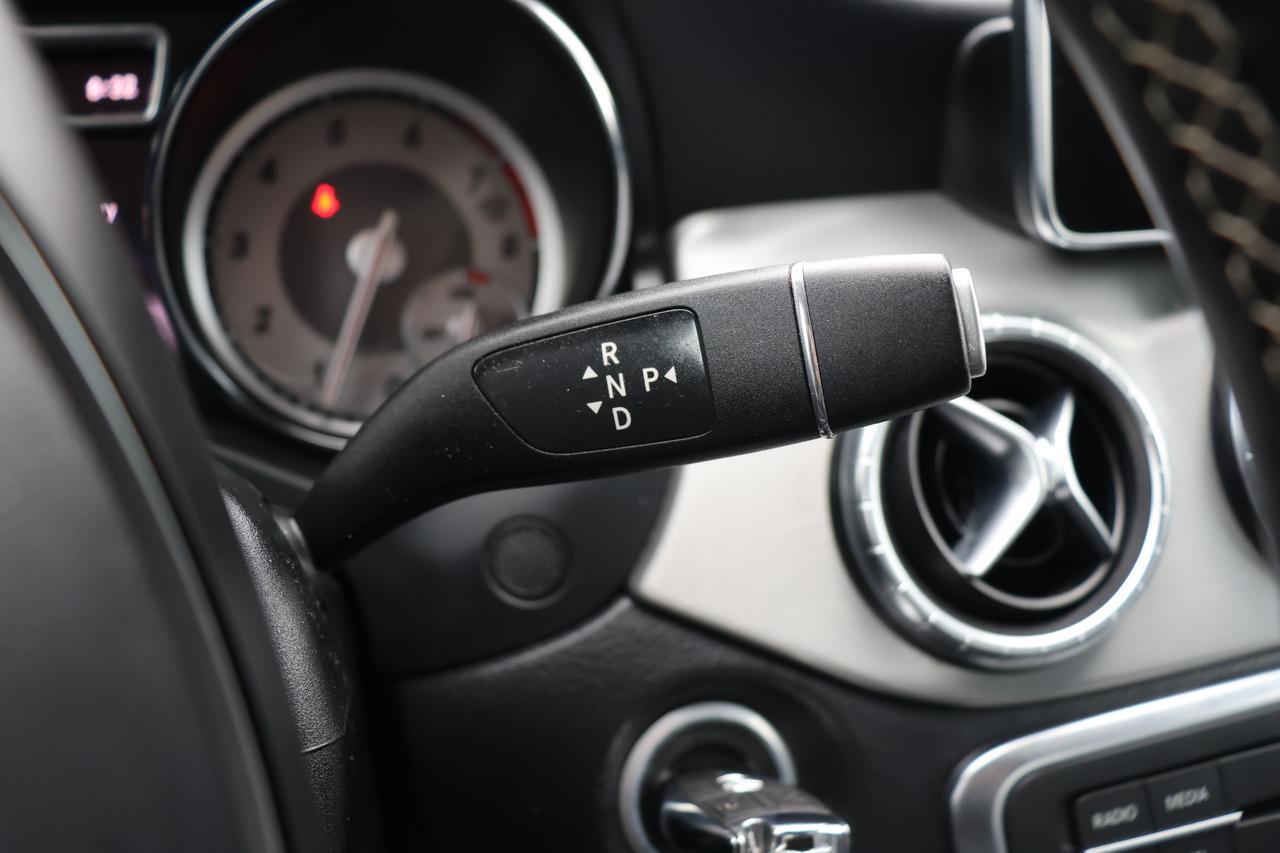 2015 MERCEDES-BENZ CLA 250 Houston TX