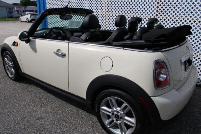 2015 MINI Cooper CONVERTIBLE CONVERTIBLE Melbourne FL