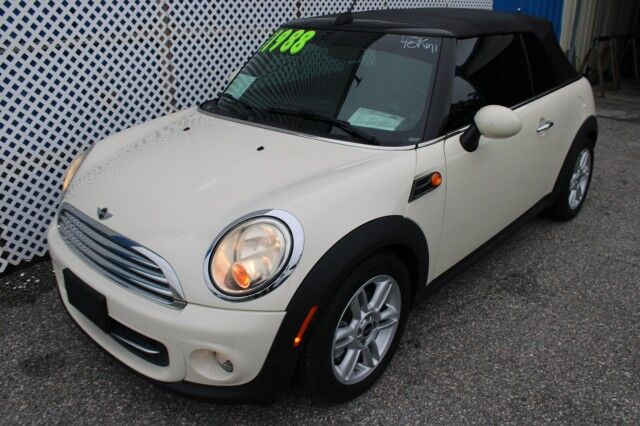 2015 MINI Cooper CONVERTIBLE CONVERTIBLE Melbourne FL