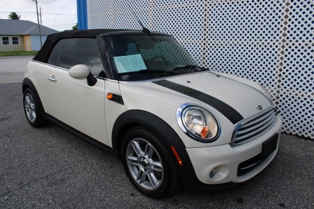 2015 MINI Cooper Convertible CONVERTIBLE Melbourne FL