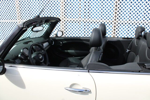 2015 MINI Cooper Convertible CONVERTIBLE Melbourne FL