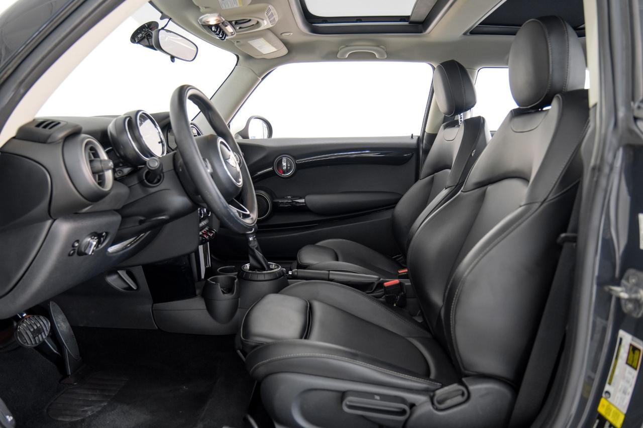 2015 MINI Cooper S AUTOMATIC PANORAMA LEATHER SEATS KEYLESS START BLUETOOTH CRUISE CONTROL ALLOY WHEELS Carrollton TX