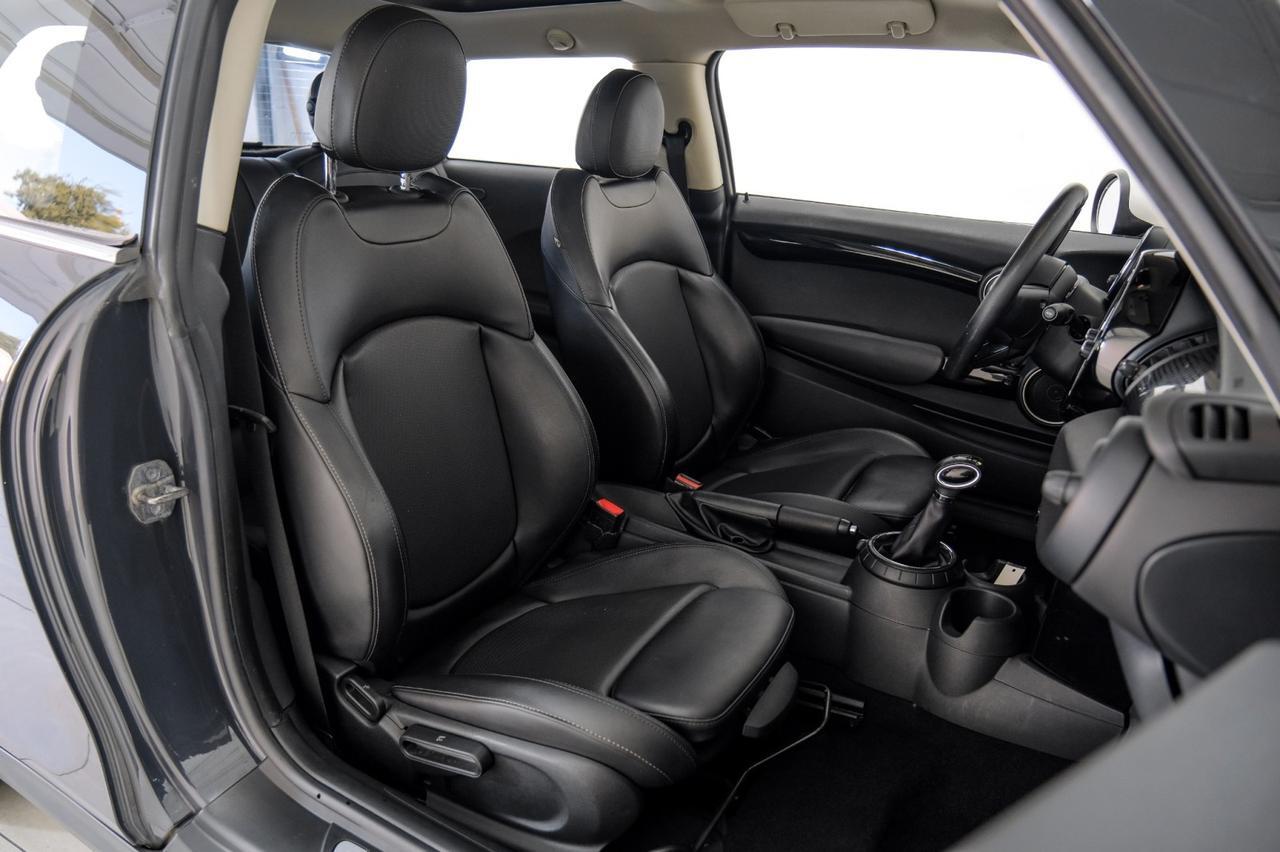 2015 MINI Cooper S AUTOMATIC PANORAMA LEATHER SEATS KEYLESS START BLUETOOTH CRUISE CONTROL ALLOY WHEELS Carrollton TX