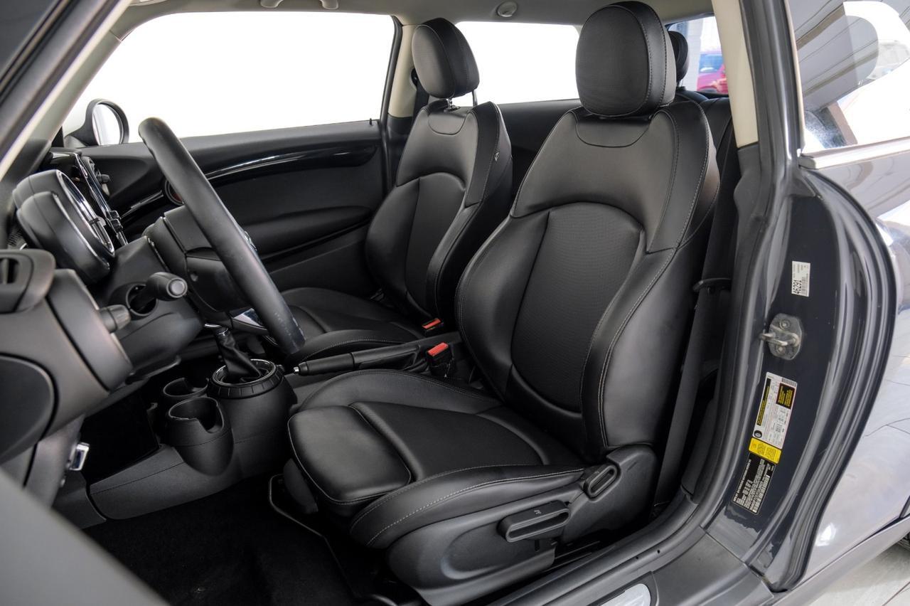2015 MINI Cooper S AUTOMATIC PANORAMA LEATHER SEATS KEYLESS START BLUETOOTH CRUISE CONTROL ALLOY WHEELS Carrollton TX