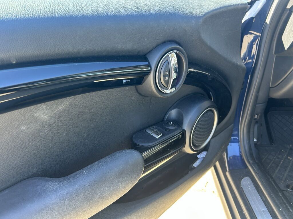 2015 MINI Cooper S Base Crestwood KY