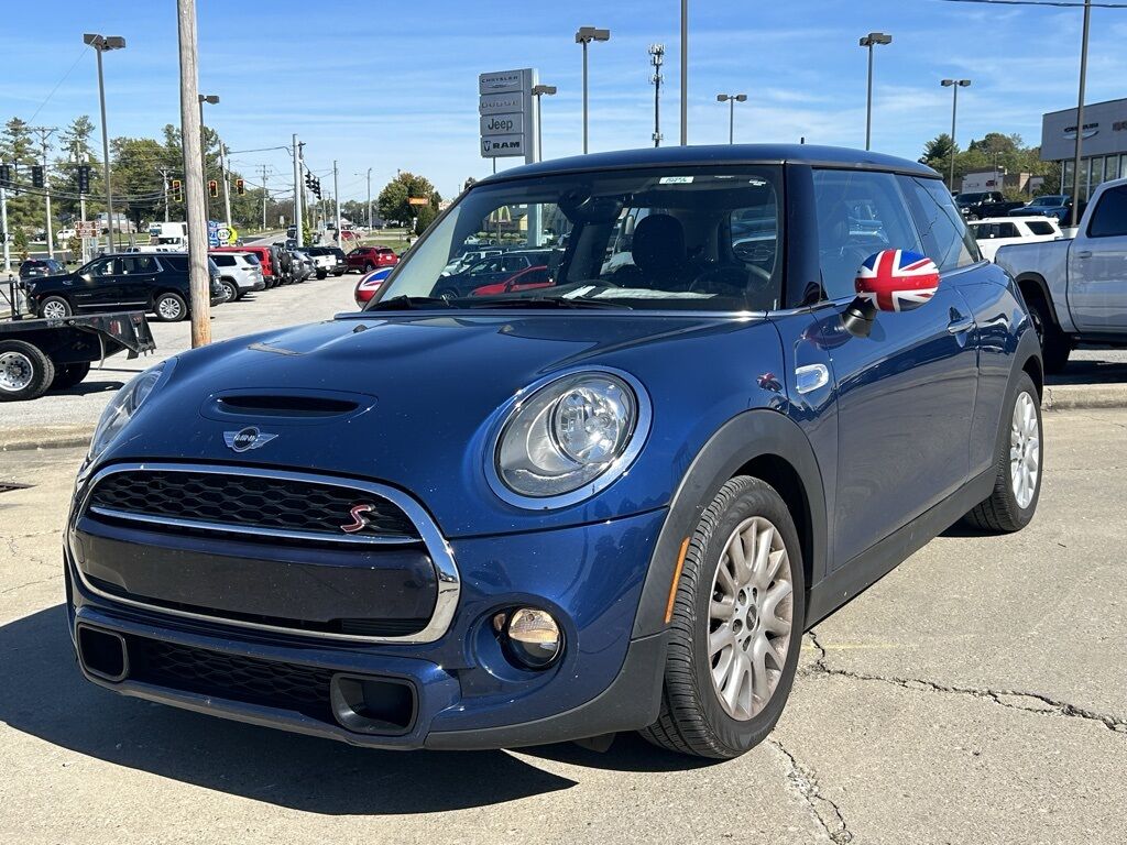 2015 MINI Cooper S Base Crestwood KY
