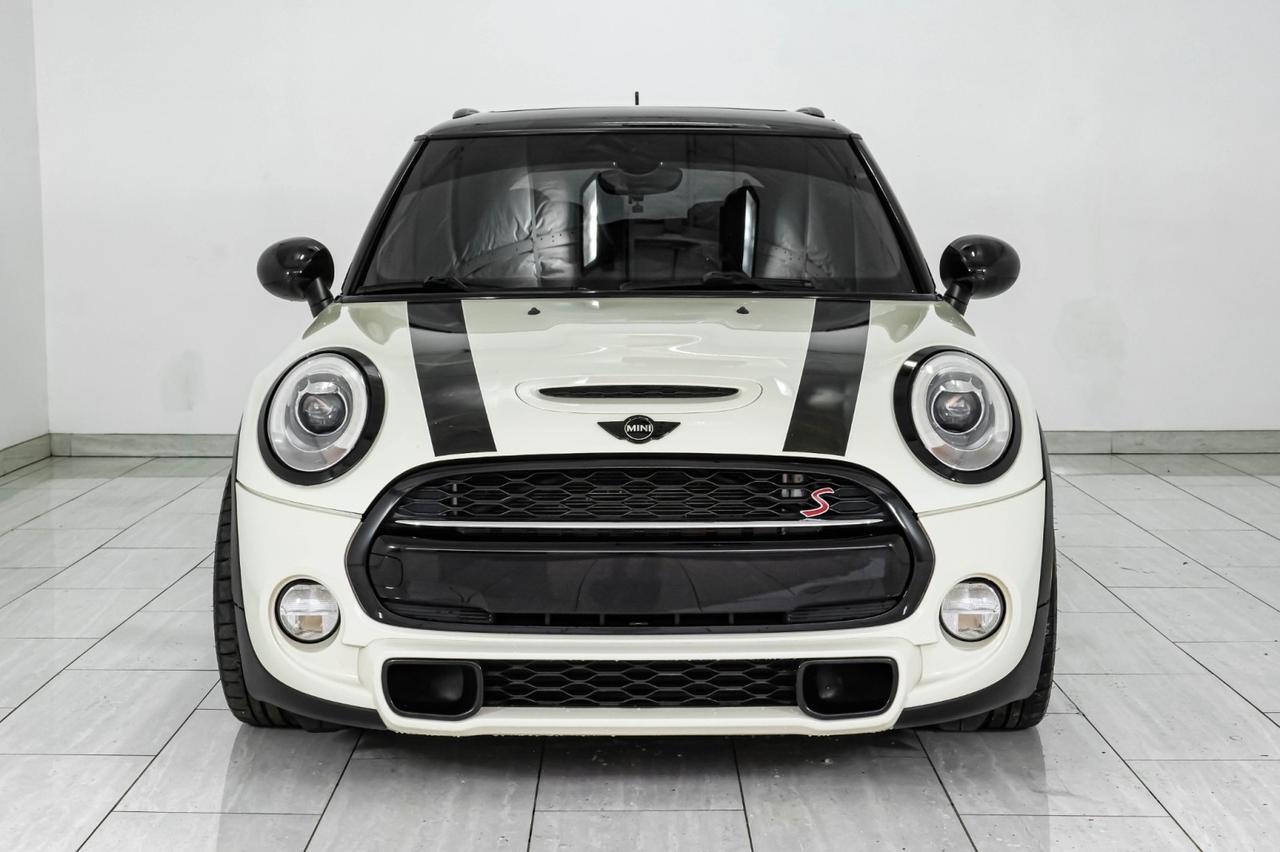 2015 MINI Cooper S PANORAMA LEATHER SEATS KEYLESS START BLUETOOTH CRUISE CONTROL ALLOY WHEELS