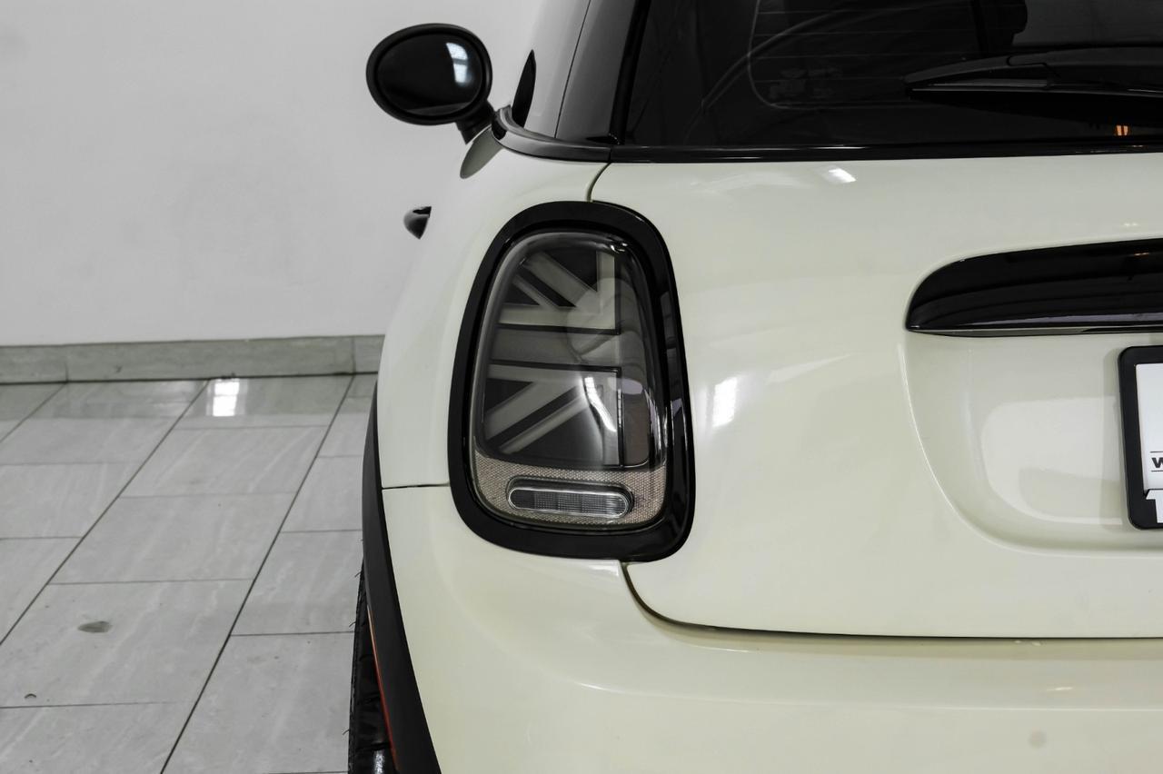 2015 MINI Cooper S PANORAMA LEATHER SEATS REAR CAMERA KEYLESS START BLUETOOTH CRUISE CONTROL Carrollton TX