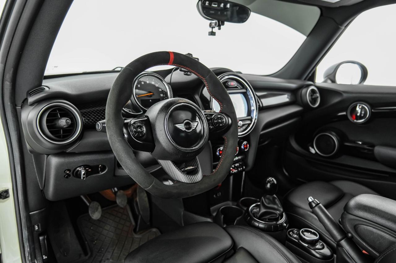2015 MINI Cooper S PANORAMA LEATHER SEATS REAR CAMERA KEYLESS START BLUETOOTH CRUISE CONTROL Carrollton TX