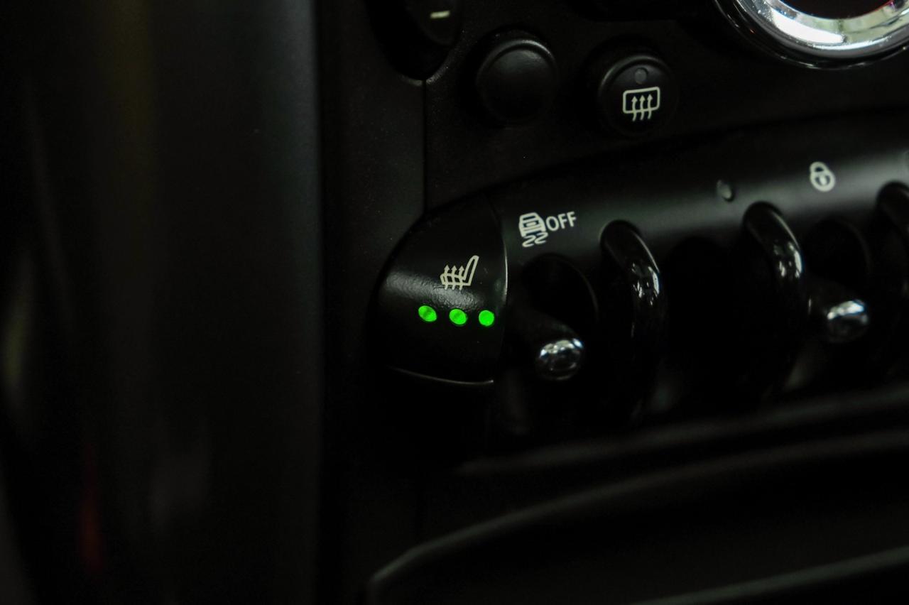 2015 MINI Countryman S AWD PANORAMA LEATHER HEATED SEATS PUSH BUTTON START BLUETOOTH PADDLE SHIFTERS Carrollton TX