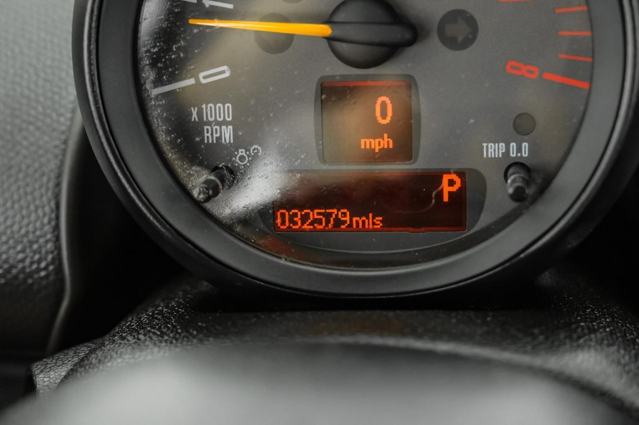 2015 MINI Countryman S AWD PANORAMA LEATHER HEATED SEATS PUSH BUTTON START BLUETOOTH PADDLE SHIFTERS Carrollton TX