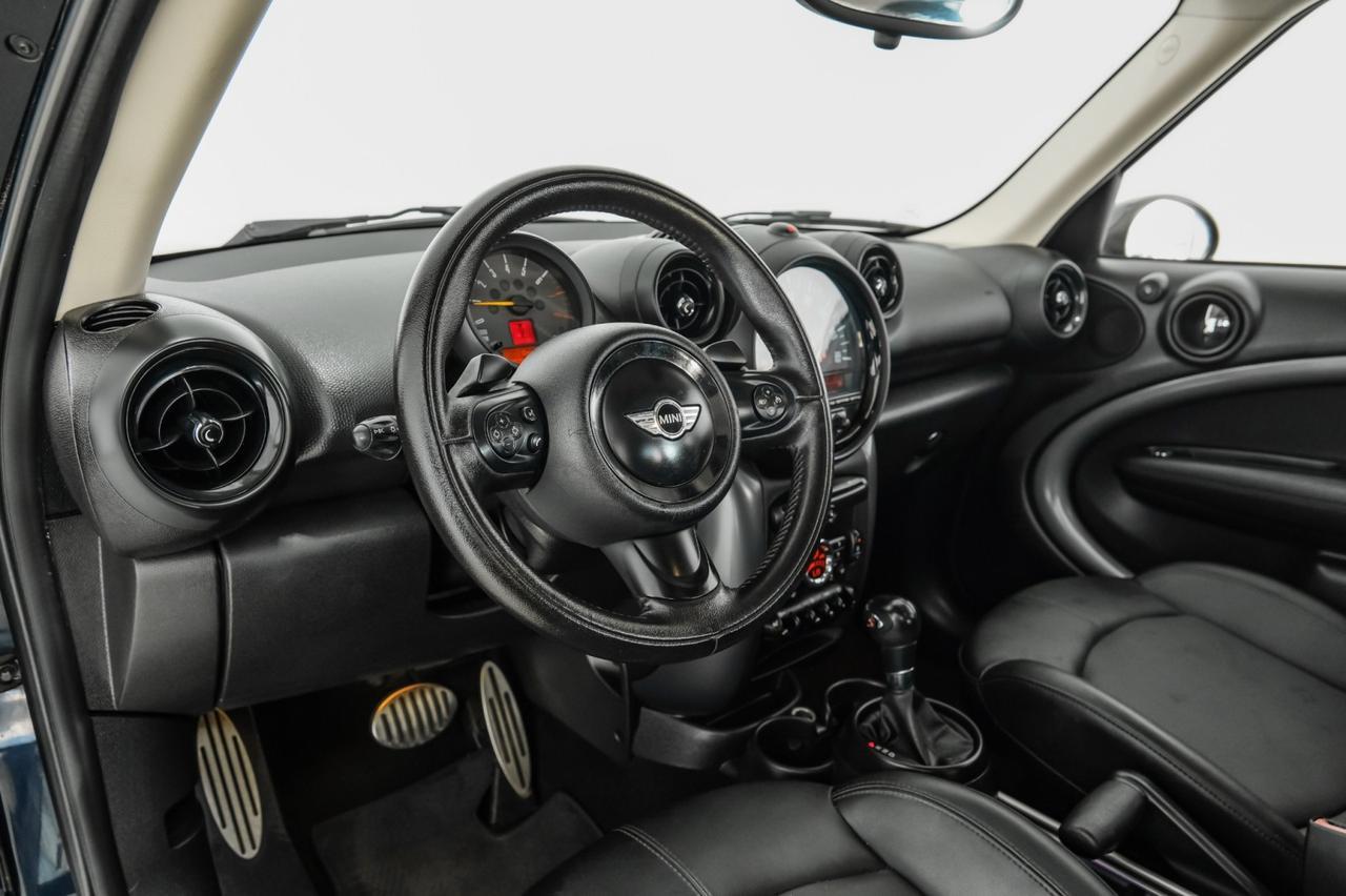 2015 MINI Countryman S AWD PANORAMA LEATHER HEATED SEATS PUSH BUTTON START BLUETOOTH PADDLE SHIFTERS Carrollton TX