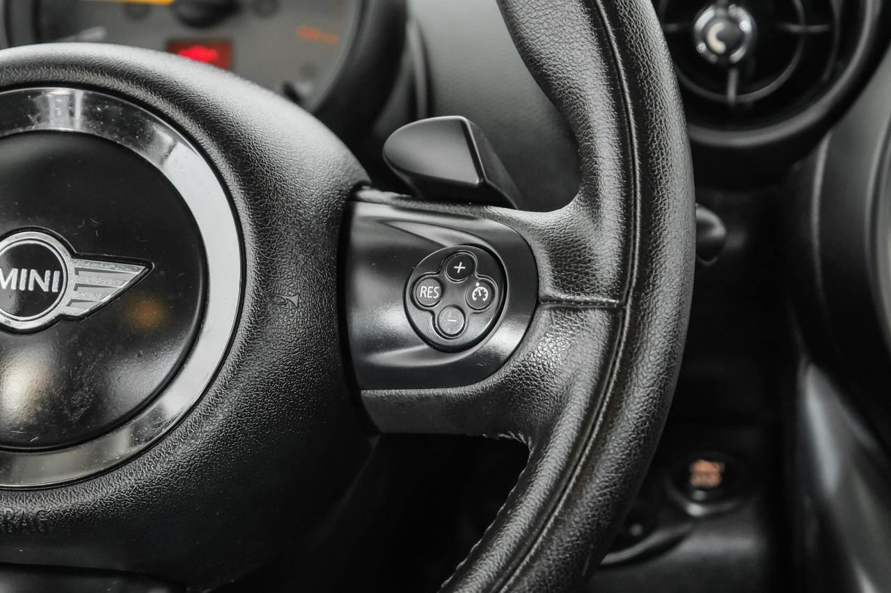 2015 MINI Countryman S AWD PANORAMA LEATHER HEATED SEATS PUSH BUTTON START BLUETOOTH PADDLE SHIFTERS Carrollton TX