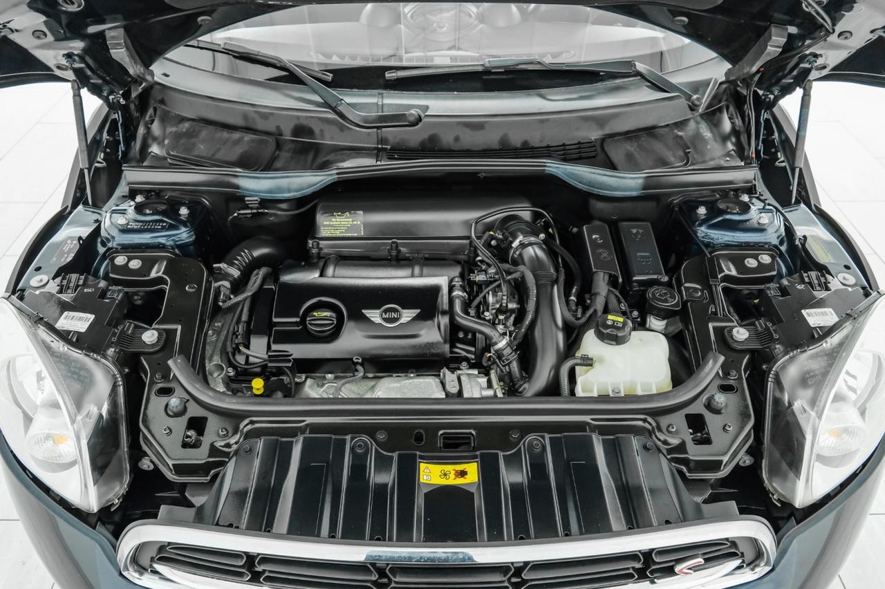 2015 MINI Countryman S AWD PANORAMA LEATHER HEATED SEATS PUSH BUTTON START BLUETOOTH PADDLE SHIFTERS Carrollton TX