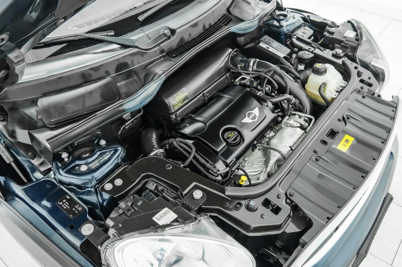 2015 MINI Countryman S AWD PANORAMA LEATHER HEATED SEATS PUSH BUTTON START BLUETOOTH PADDLE SHIFTERS Carrollton TX