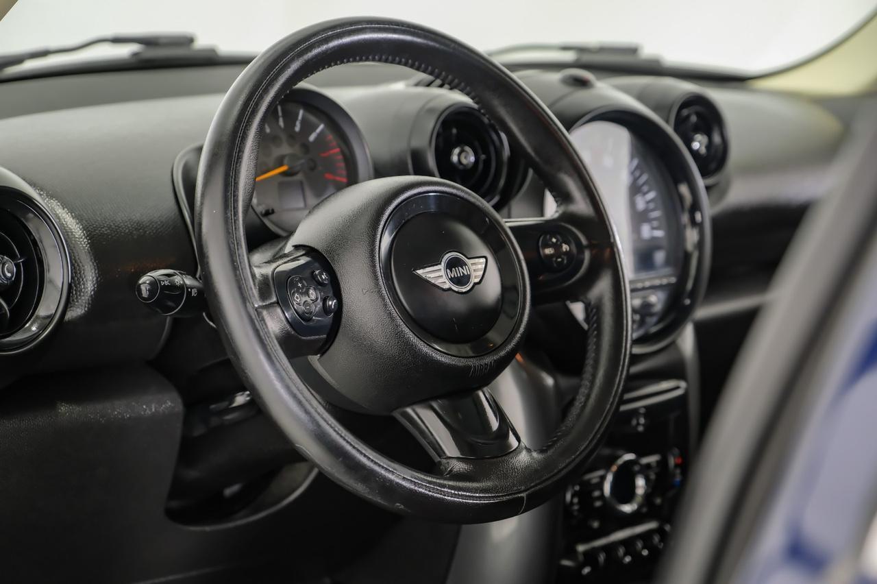 2015 MINI Countryman S AWD PANORAMA LEATHER SEATS KEYLESS START BLUETOOTH CRUISE CONT Carrollton TX