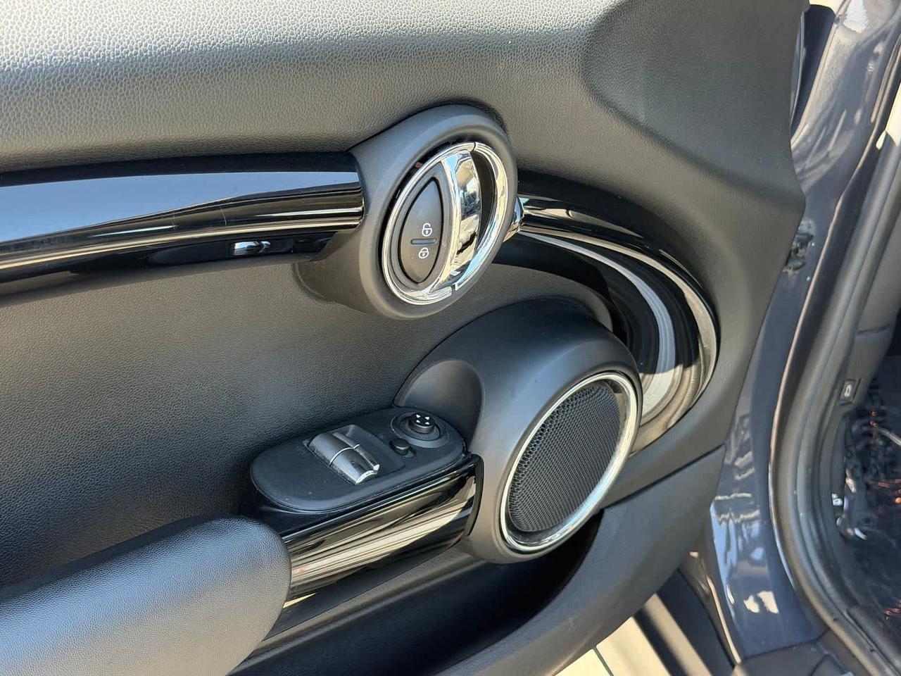 2015 MINI Hardtop 2 Door S Irving TX