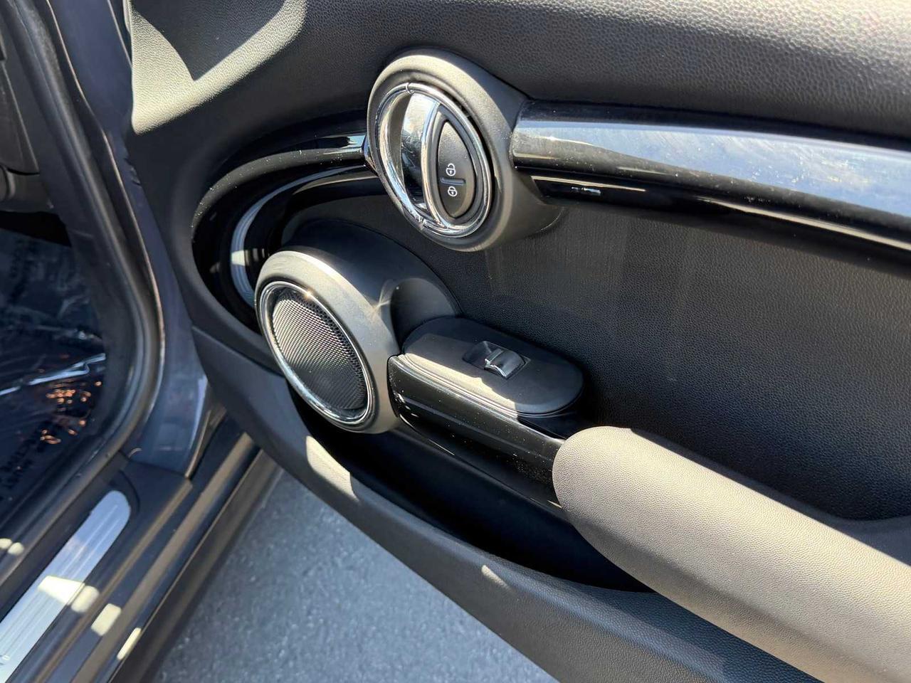 2015 MINI Hardtop 2 Door S Irving TX