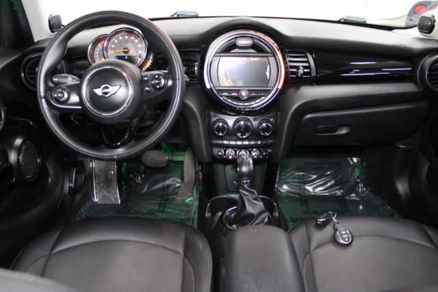 2015 MINI Hardtop Cooper