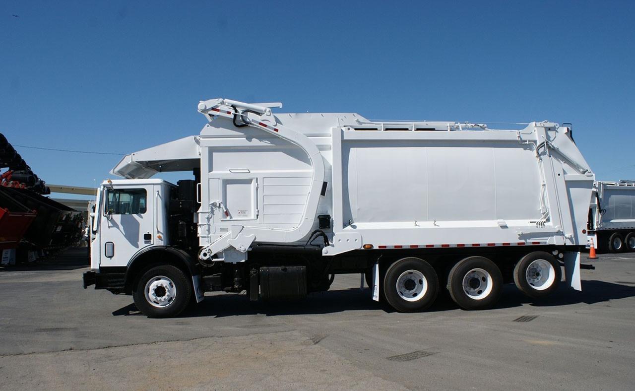 2015 Mack MRU613 44 Yard Heil Front Loader Garbage Truck Tampa FL