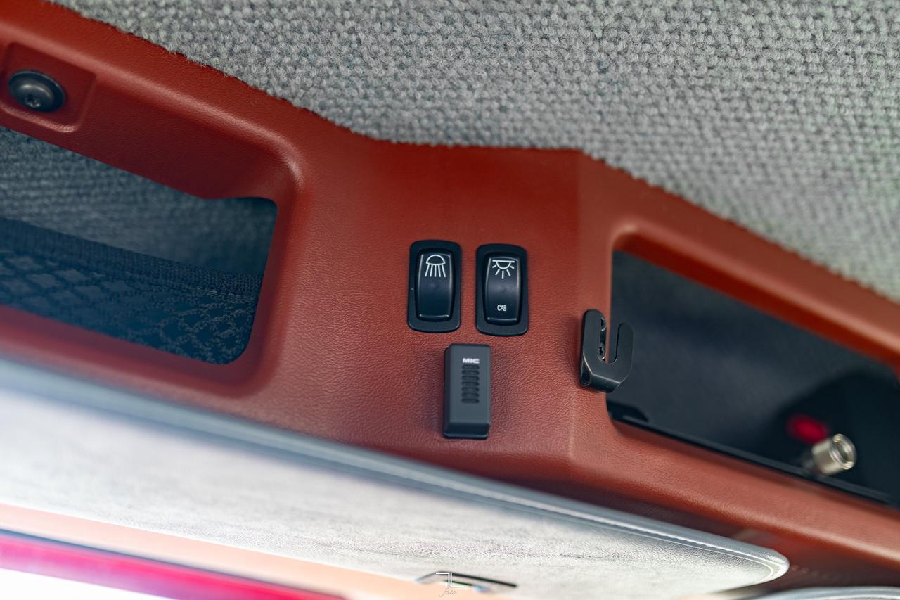 2015 Mack Pinnacle CXU 613 Daycab Tractor Diesel Red Deer AB