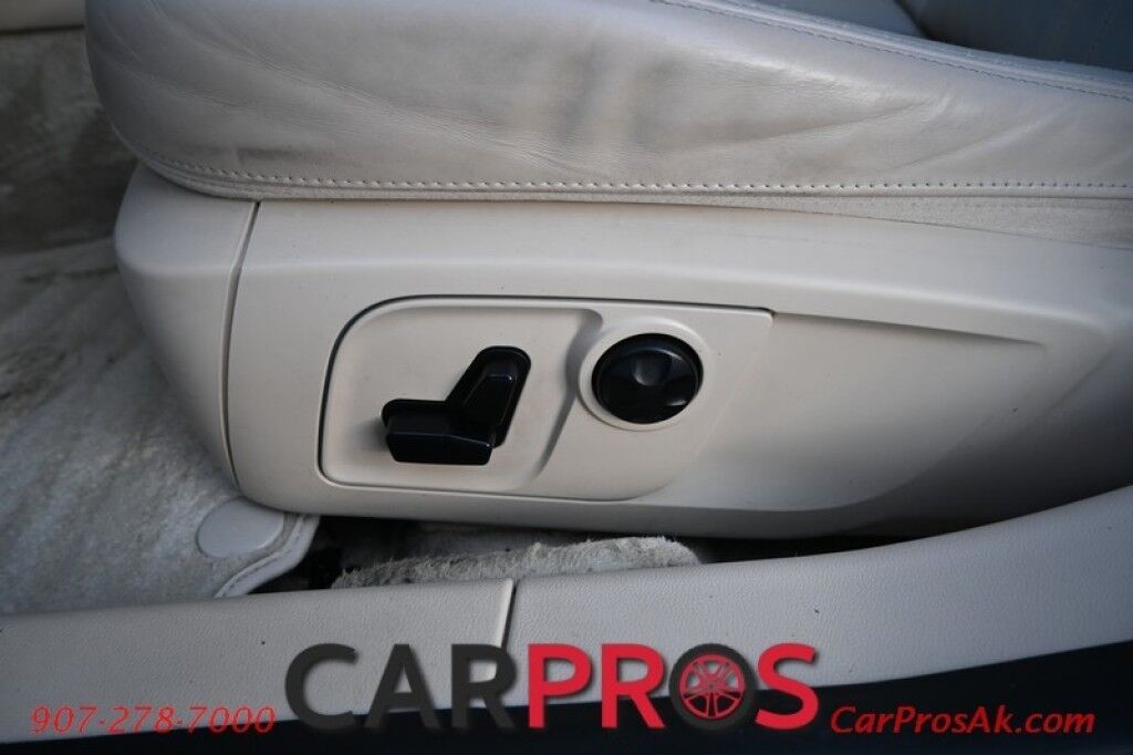 2015 Maserati Ghibli S Q4 - AWD - 3.0L Twin Turbo V6 - Power & Heated Leather Seats - Sunroof - Dual Zone Heat/AC - Remote Start - Navigation - Backup Camera - Bluetooth - Aluminum Wheels - 1-Owner Anchorage AK