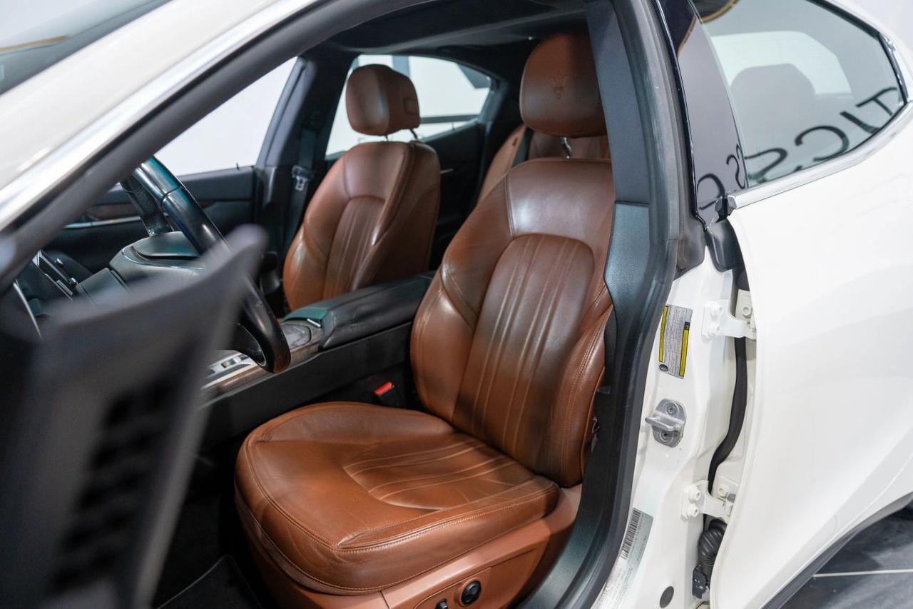 2015 Maserati Ghibli