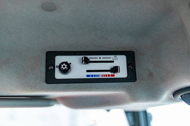 2015 Massey Ferguson 1758 4WD Tractor Loader Diesel Red Deer AB