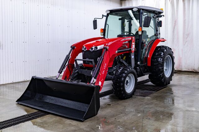 2015 Massey Ferguson 1758 4WD Tractor Loader Diesel Red Deer AB
