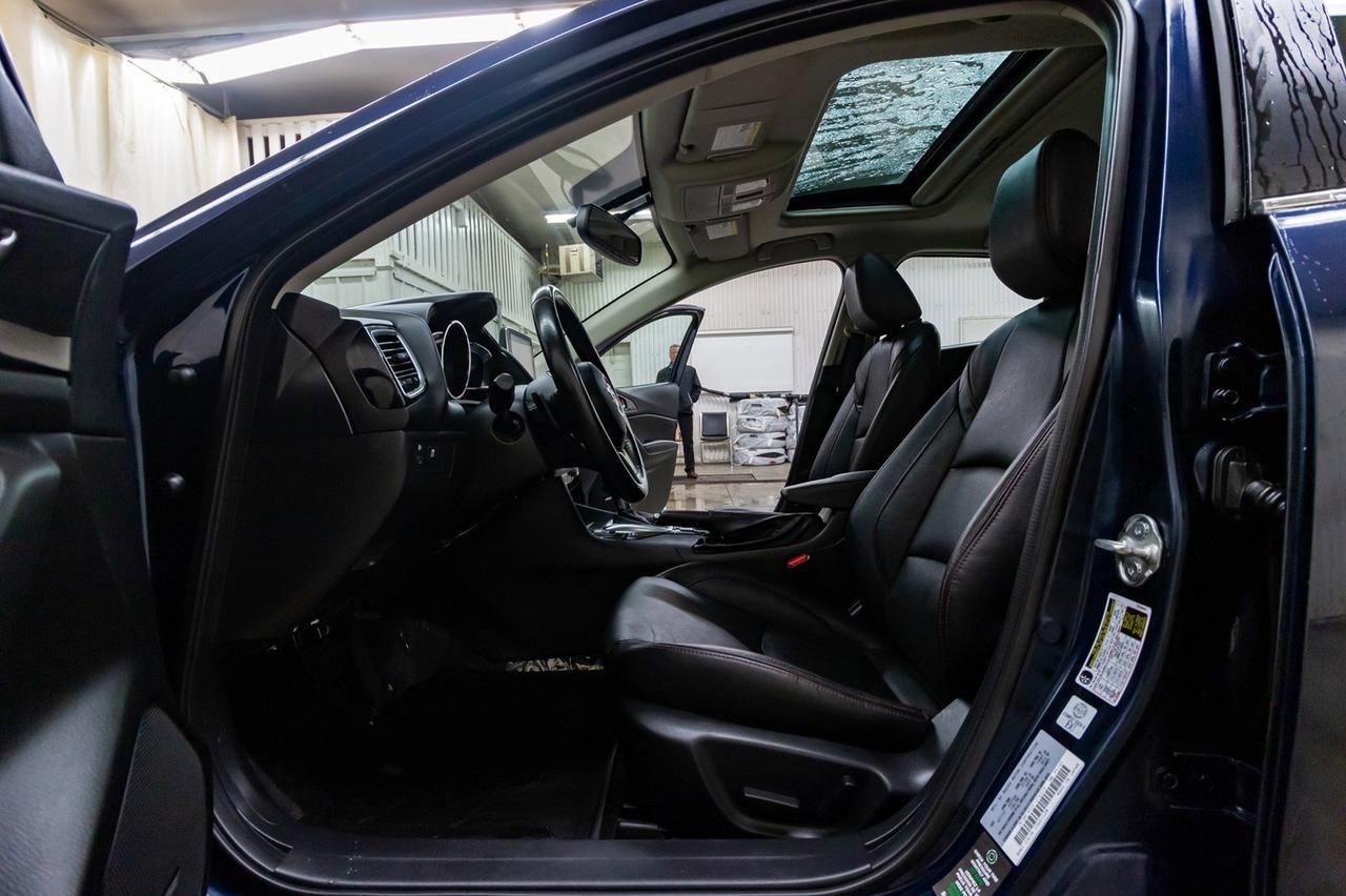 2015 Mazda 3 GT Hatchback Leather Roof Nav Red Deer AB