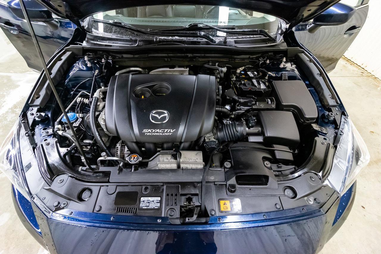2015 Mazda 3 GT Hatchback Leather Roof Nav Red Deer AB