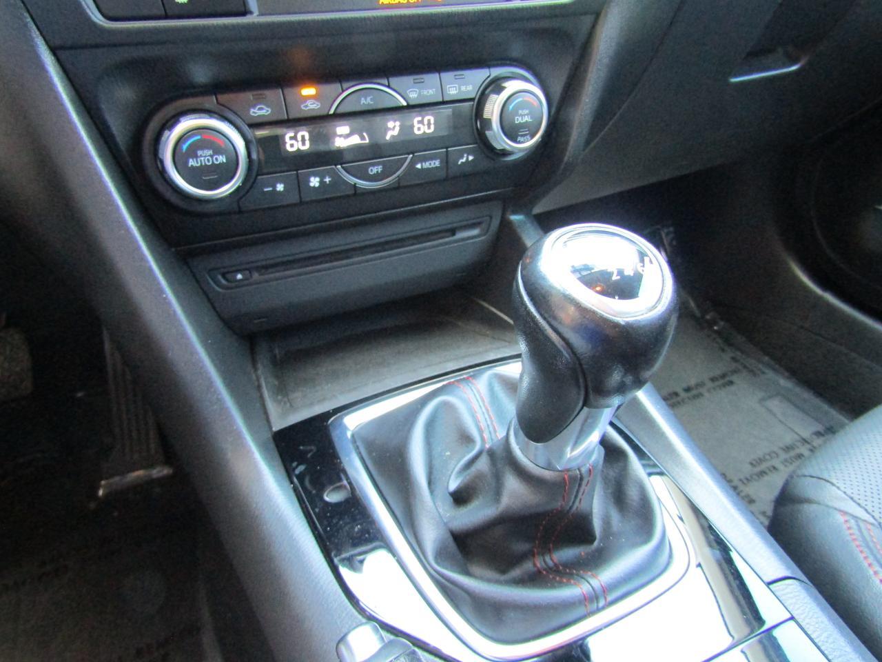 2015 Mazda Mazda3 Hatchback 5dr HB Man s Grand Touring Grand Prairie TX