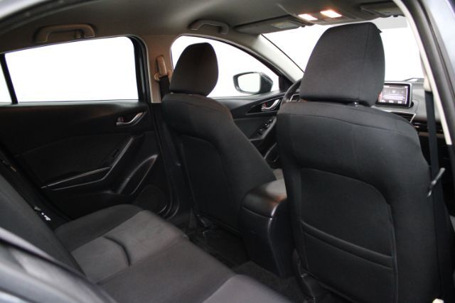 2015 Mazda Mazda3 Hatchback i Sport Chantilly VA