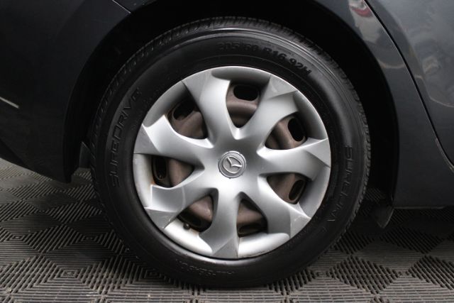 2015 Mazda Mazda3 Hatchback i Sport Chantilly VA