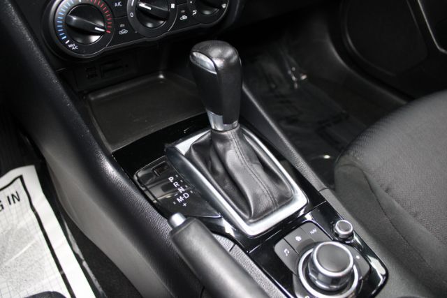 2015 Mazda Mazda3 Hatchback i Sport Chantilly VA