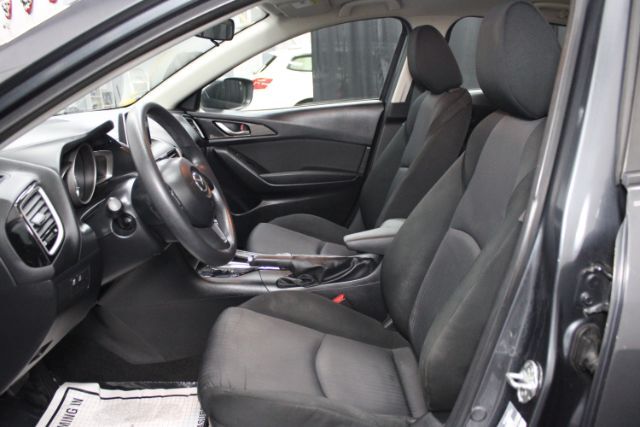 2015 Mazda Mazda3 Hatchback i Sport Chantilly VA