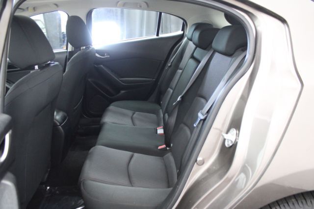 2015 Mazda Mazda3 Hatchback i Touring Chantilly VA