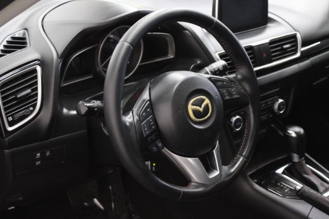 2015 Mazda Mazda3 Hatchback i Touring Chantilly VA