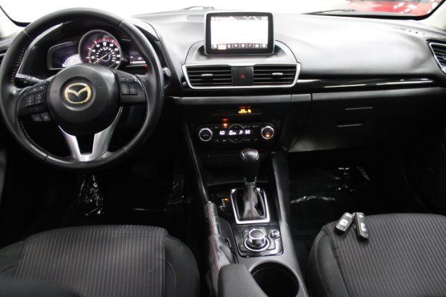 2015 Mazda Mazda3 Hatchback i Touring