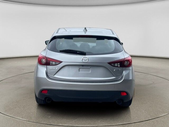 2015 Mazda Mazda3 i Grand Touring Cleveland OH