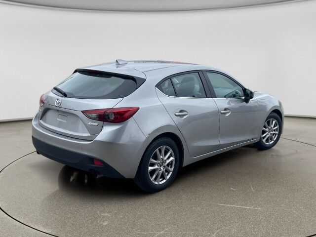 2015 Mazda Mazda3 i Grand Touring Cleveland OH
