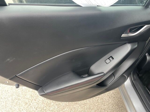 2015 Mazda Mazda3 i Grand Touring Cleveland OH