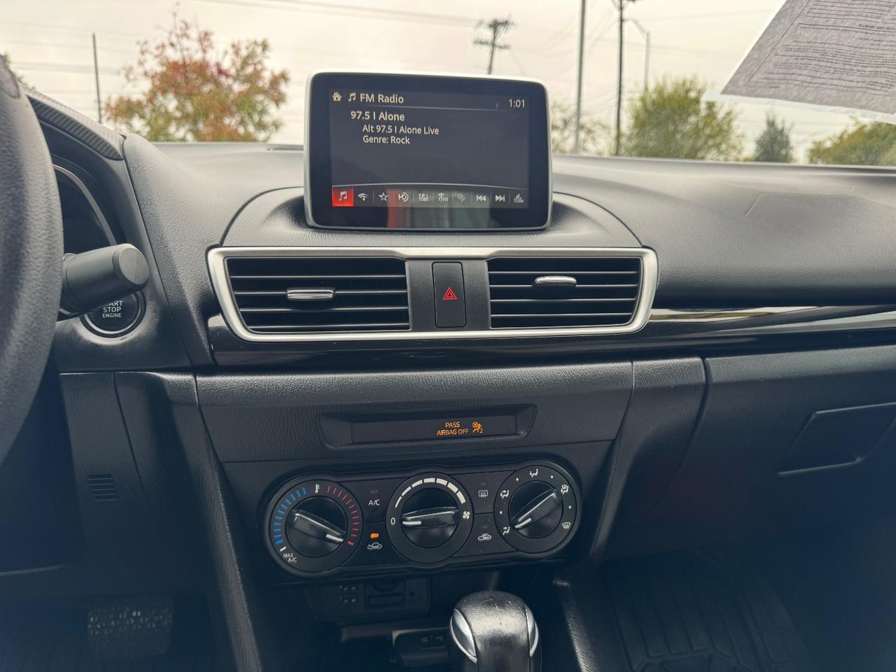 2015 Mazda Mazda3 i Sport Austin TX