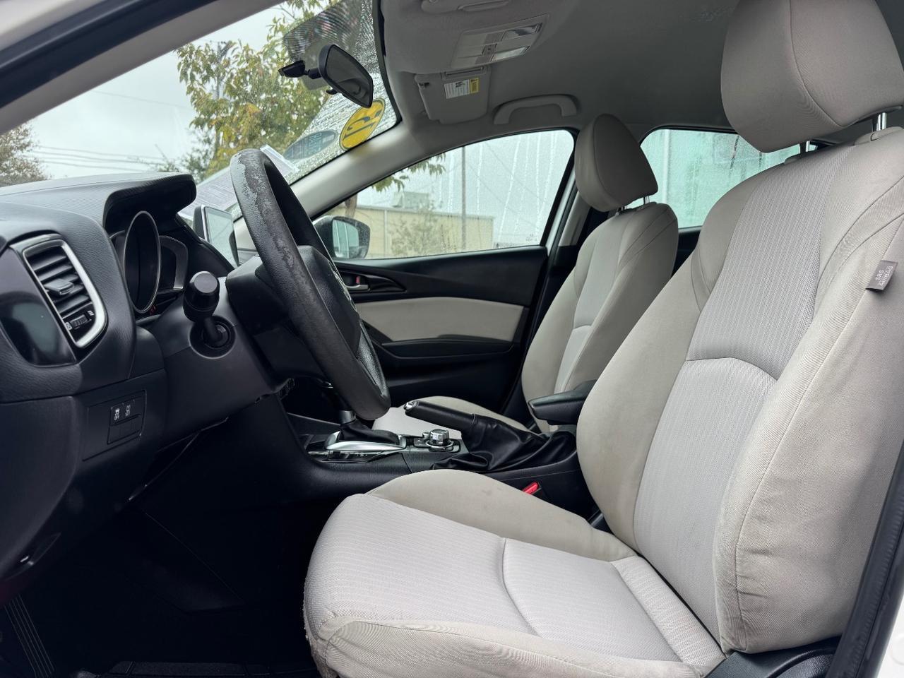 2015 Mazda Mazda3 i Sport Austin TX