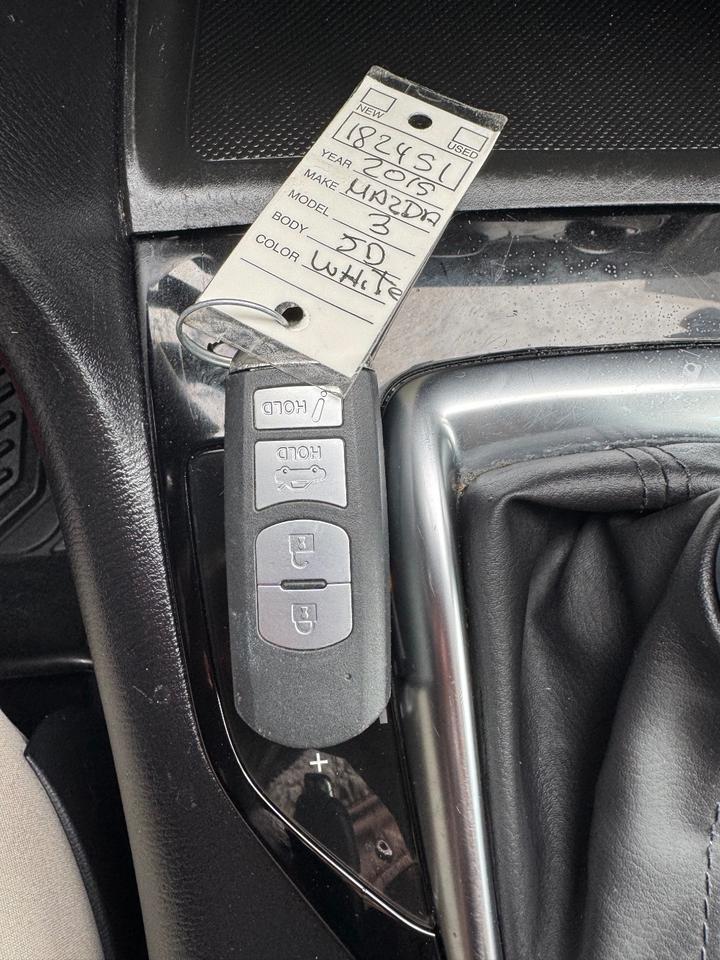 2015 Mazda Mazda3 i Sport Austin TX