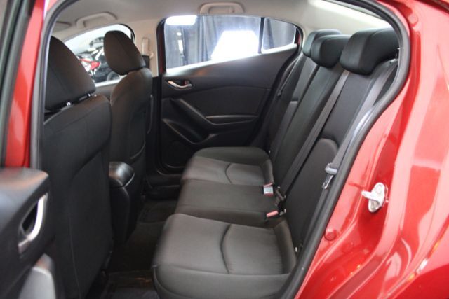 2015 Mazda Mazda3 i Sport Chantilly VA