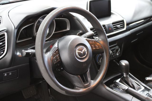 2015 Mazda Mazda3 i Sport Chantilly VA