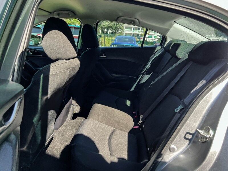2015 Mazda Mazda3 i Sport Wilmington NC