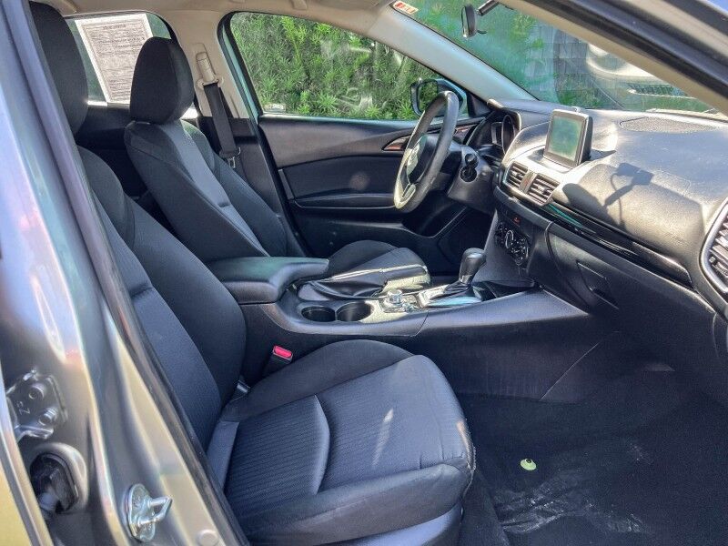 2015 Mazda Mazda3 i Sport Wilmington NC